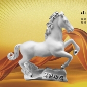 馬到成功純銀擺件禮品定做、定制純銀禮品制作
